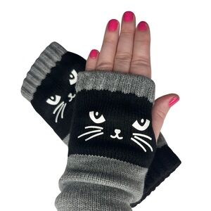 Cat Face Fingerless Gloves NWOT